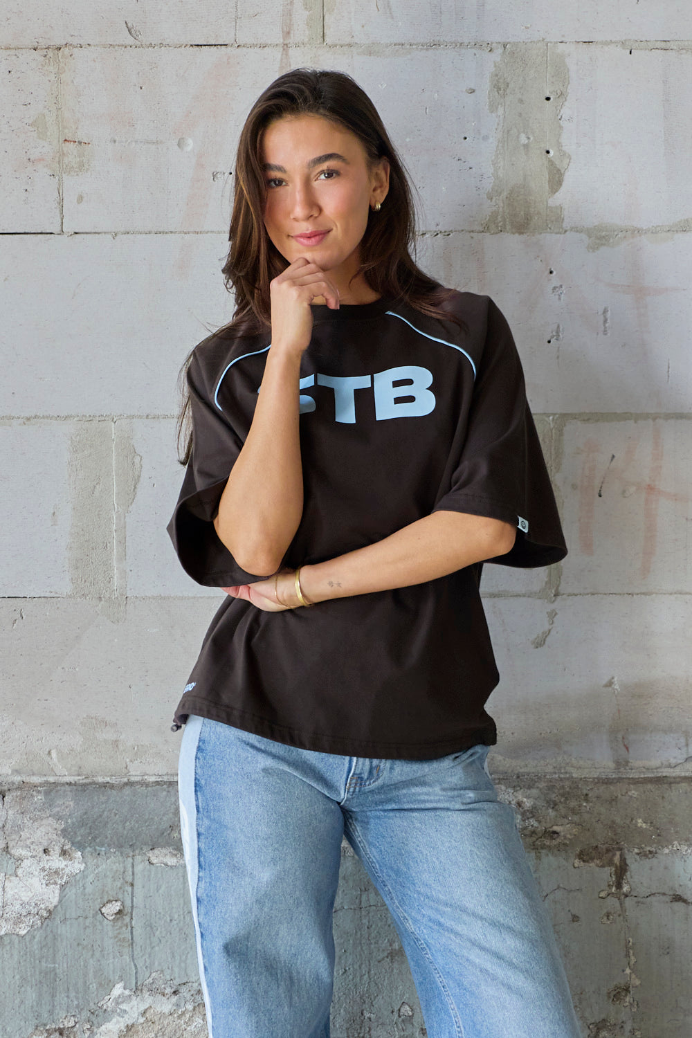STB Crowd T-shirt Brown · SIZZ the brand
