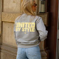 UNITED BY STYLE Sweater Grey