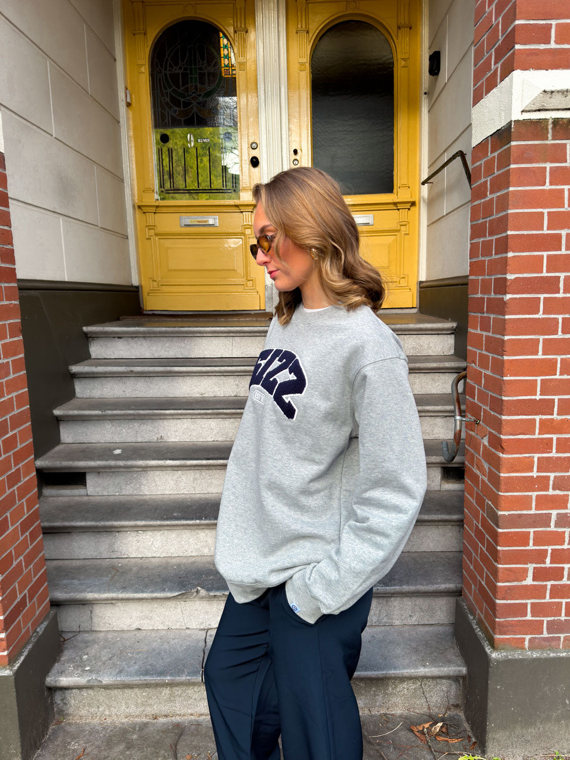 College Sweater Grey