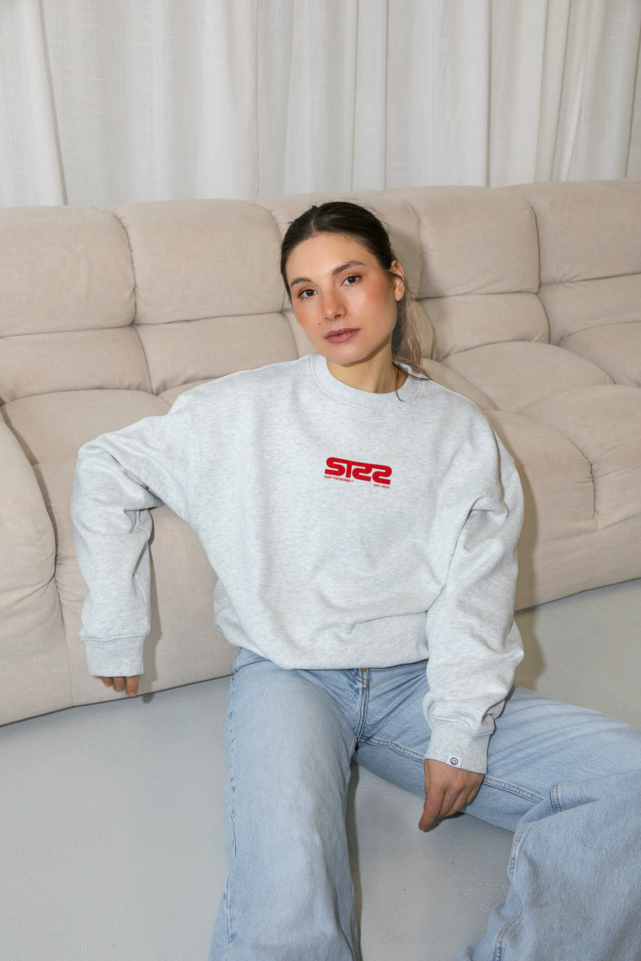 Essential Sweater Grey