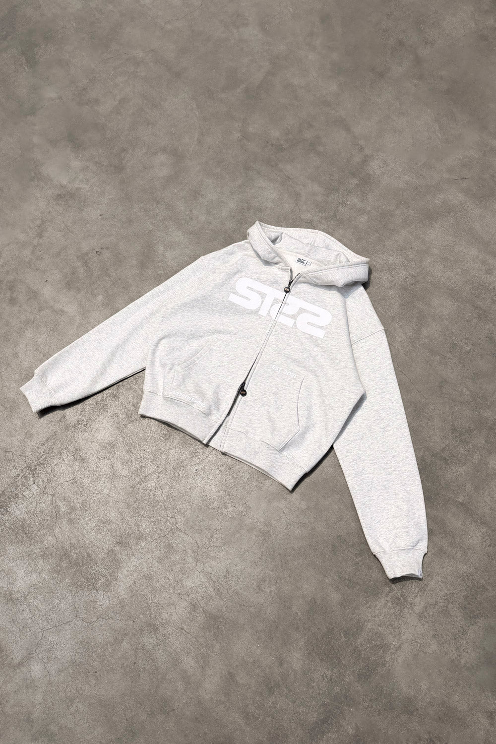 Essential Zipped Hoodie Grey