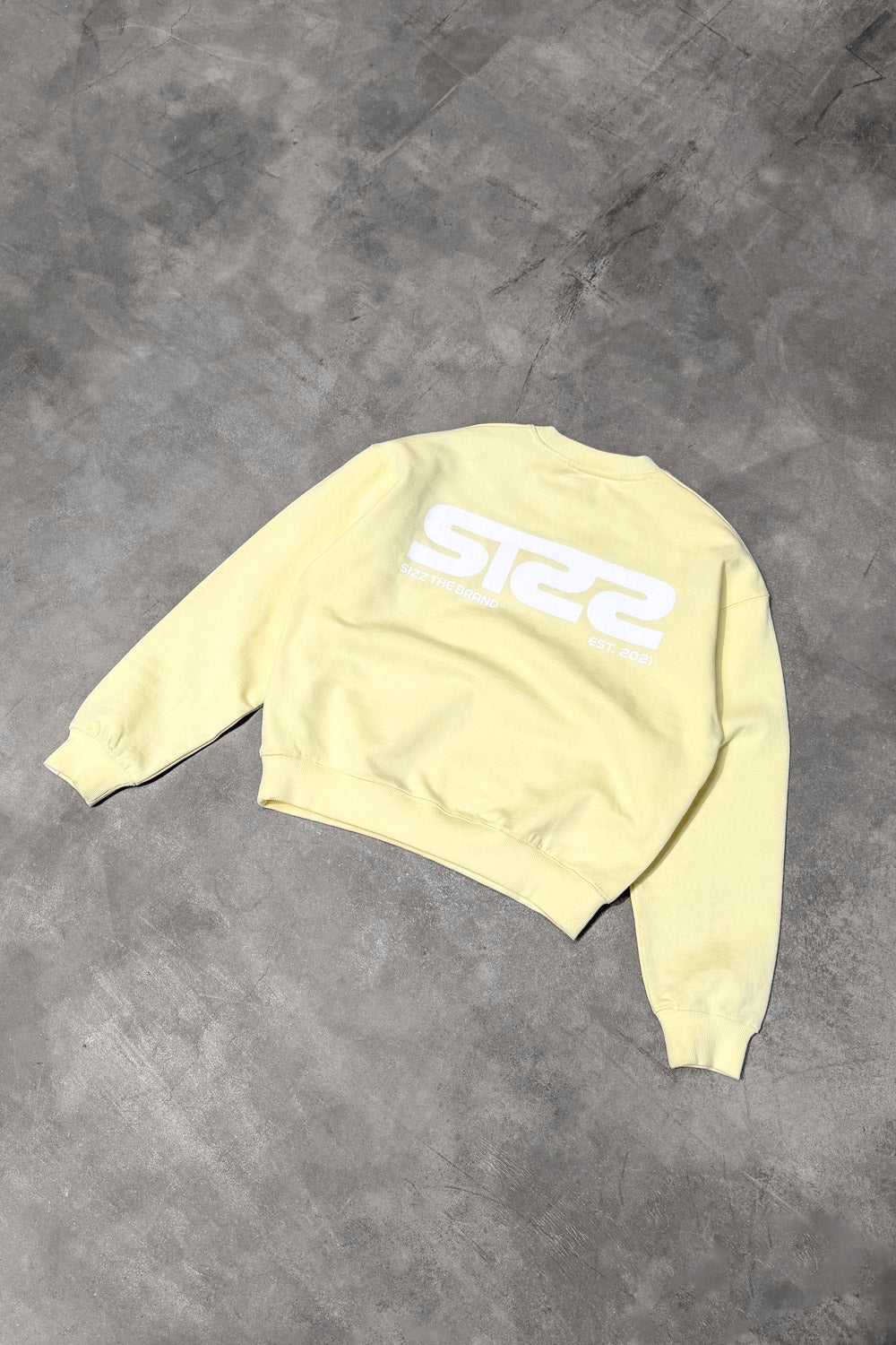 Essential Sweater Yellow