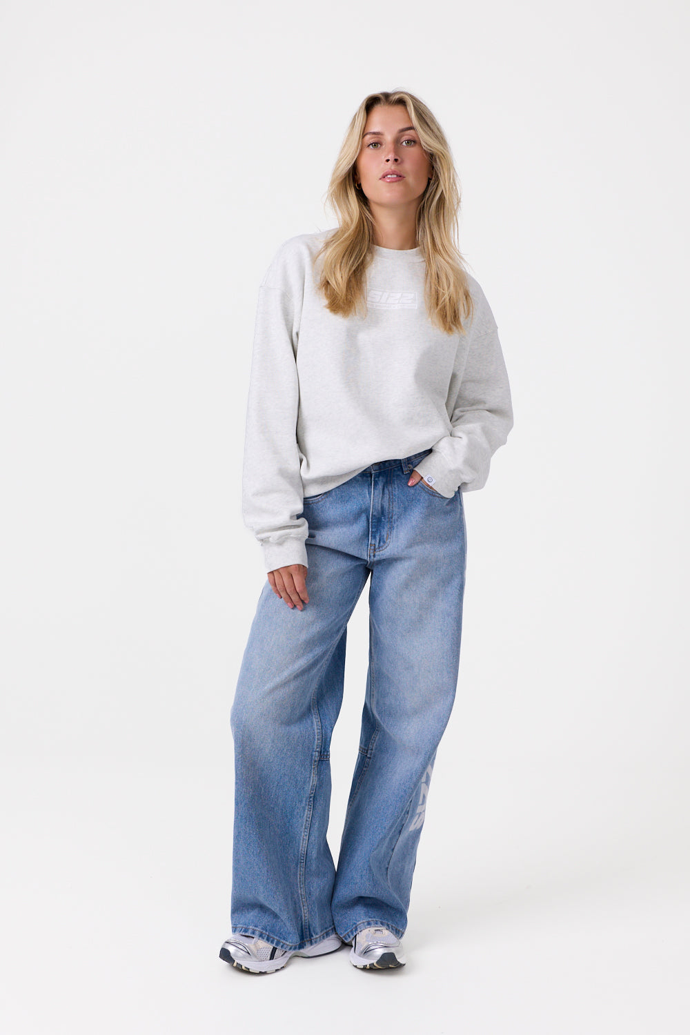 SIZZ Box Sweater Grå