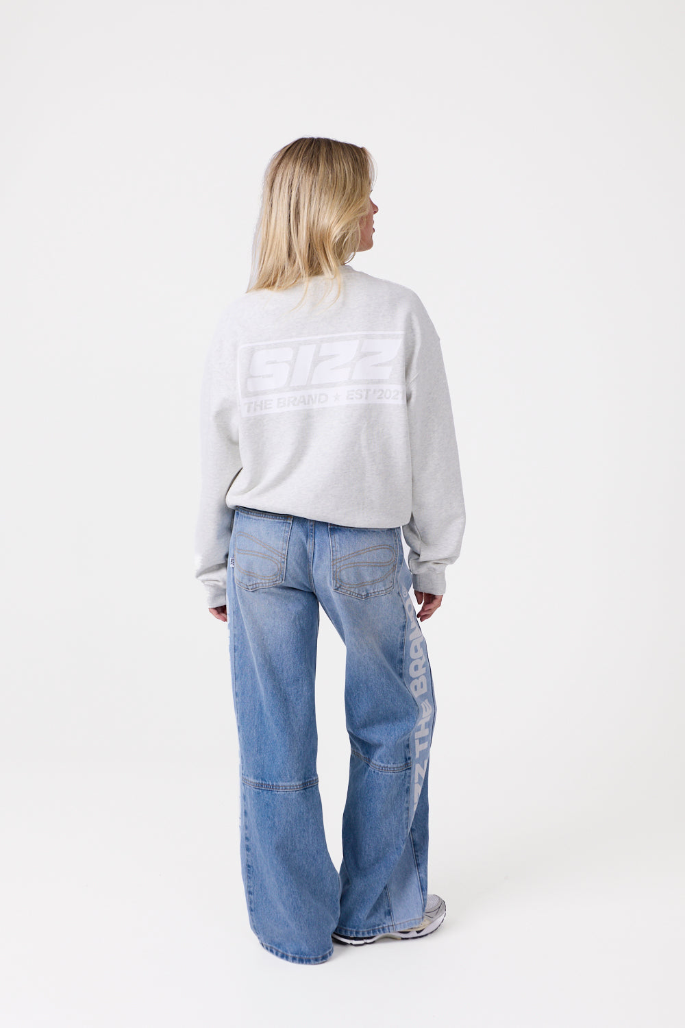 SIZZ Box Sweater Grå