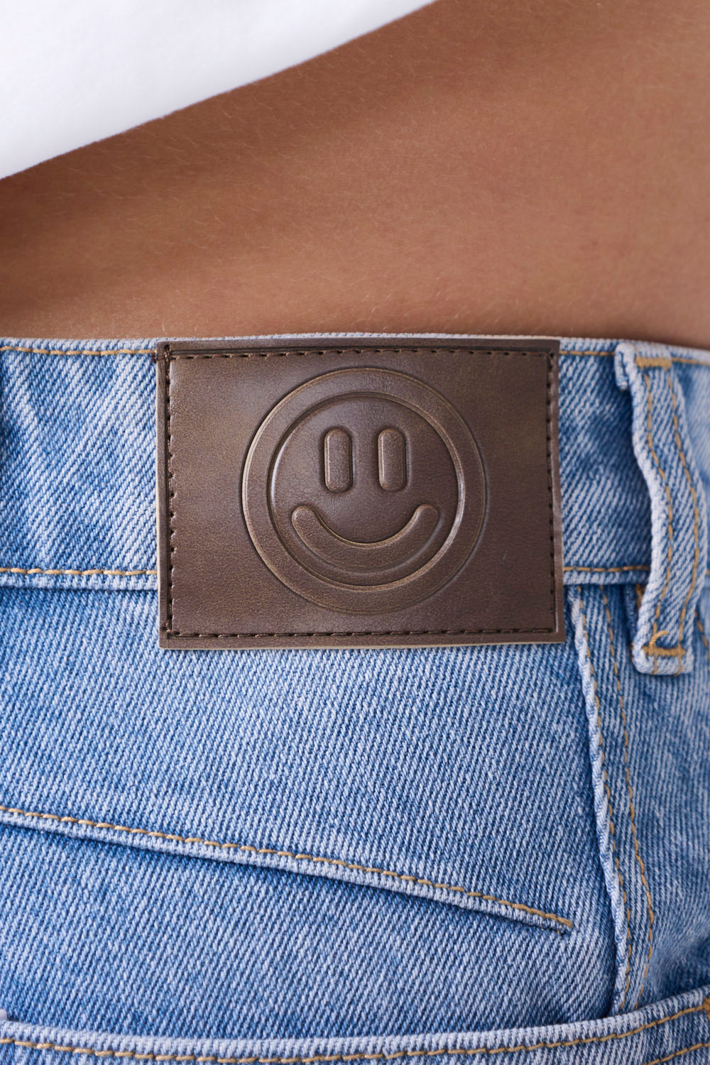 The Essential Jeans Blue
