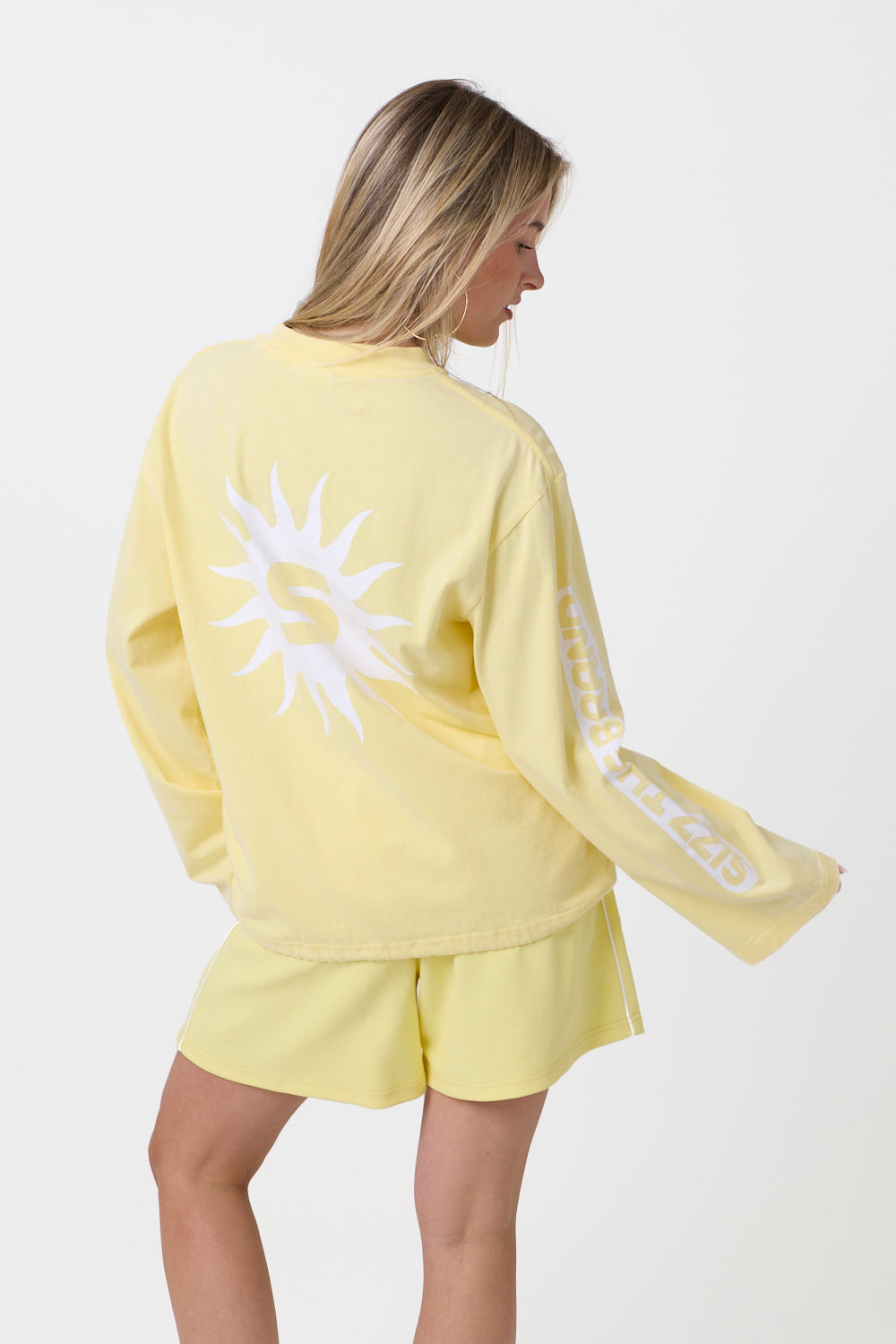 Bright Sun Longsleeve Geel