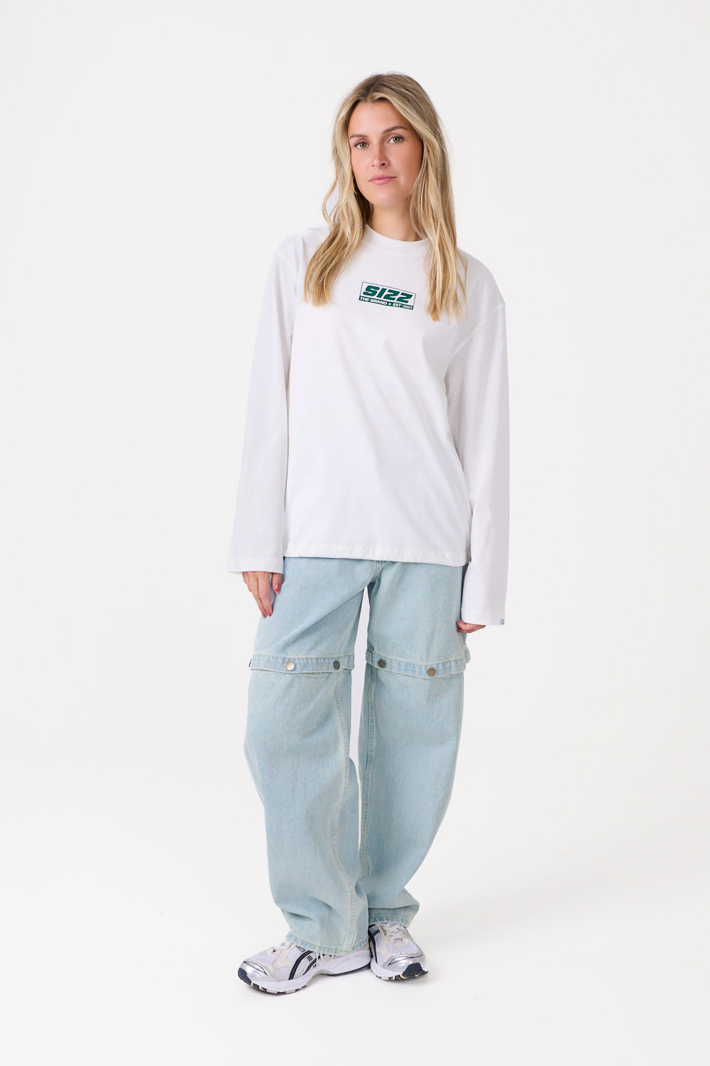 Box Longsleeve White