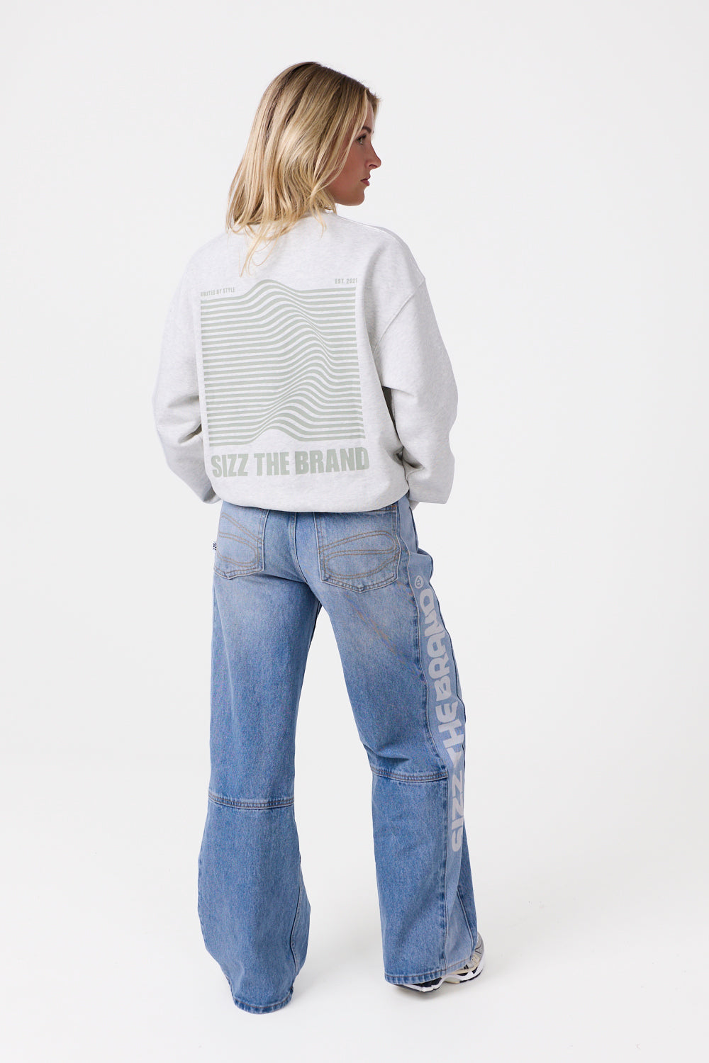 Wave Sweater Grå