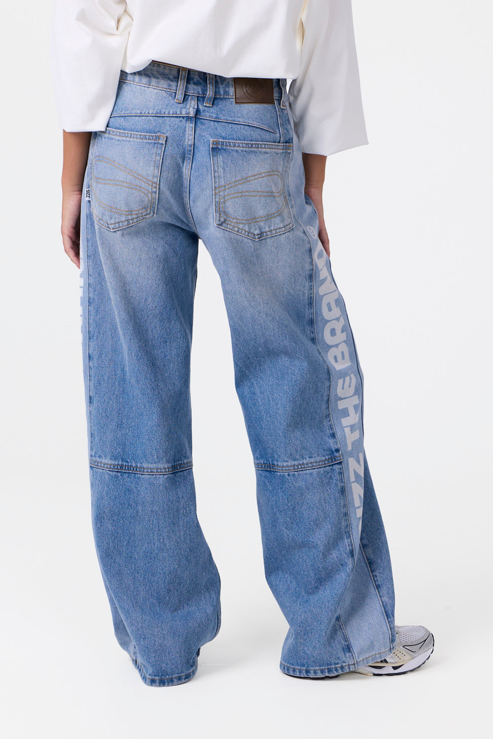 The Essential Jeans Blue