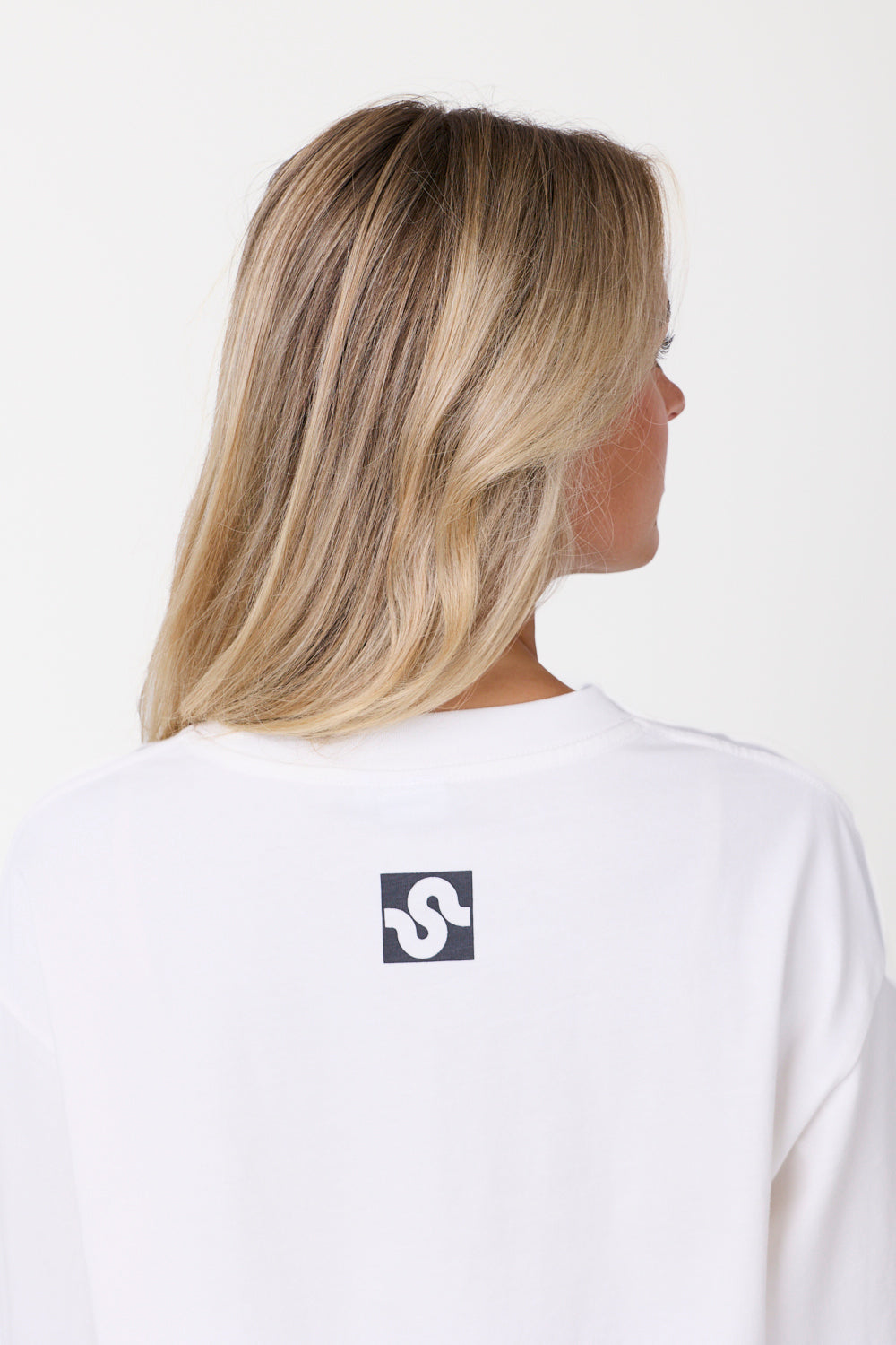 Ease Longsleeve White