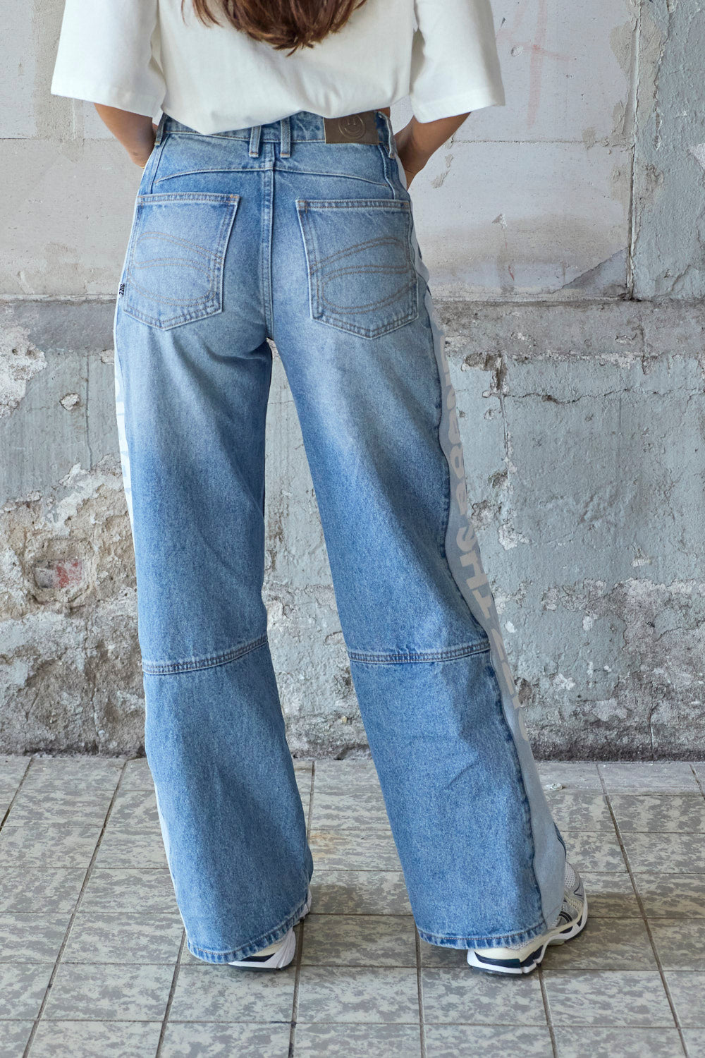 The Essential Jeans Blau