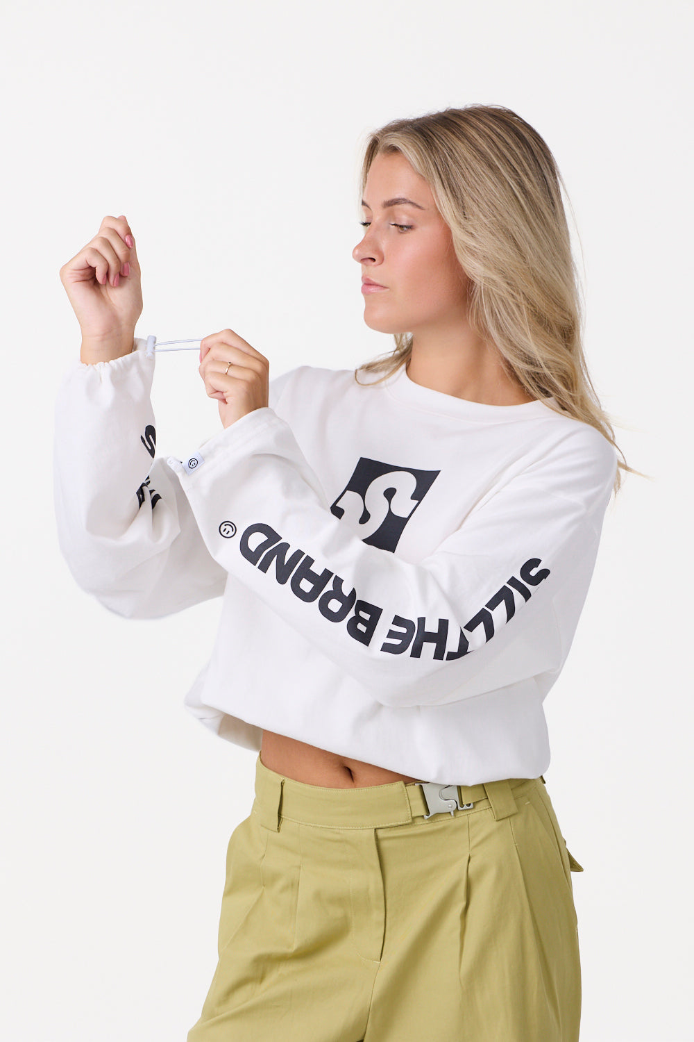 Ease Longsleeve White