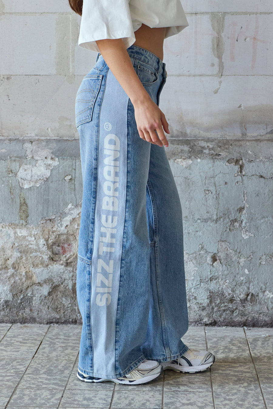 The Essential Jeans Blue