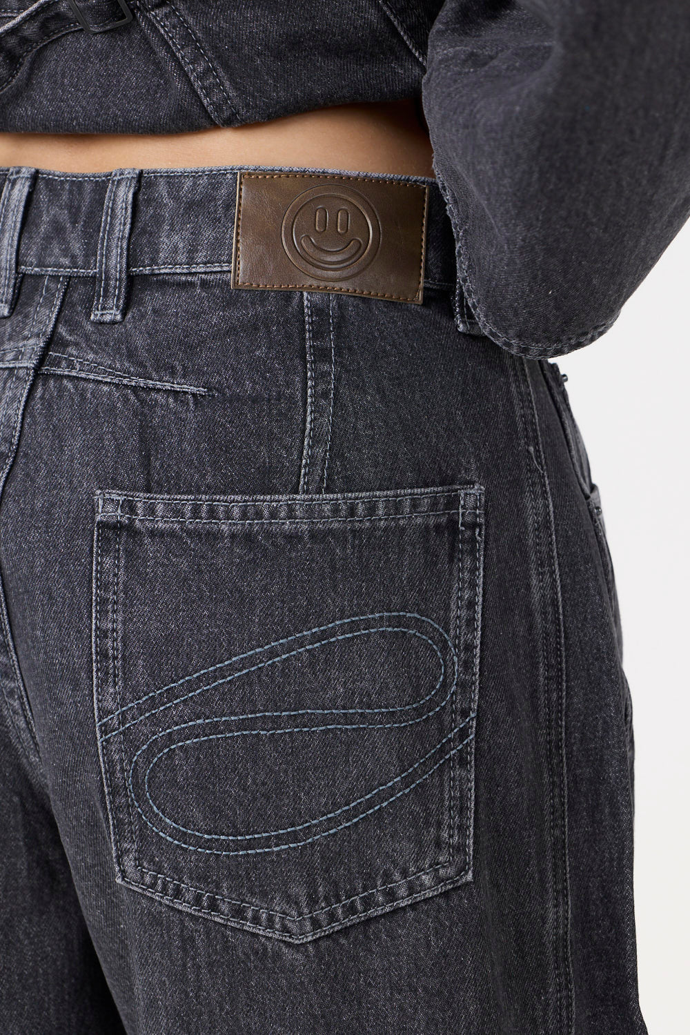 Frame Barrel Jeans Grå
