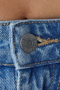 The Essential Jeans Blau