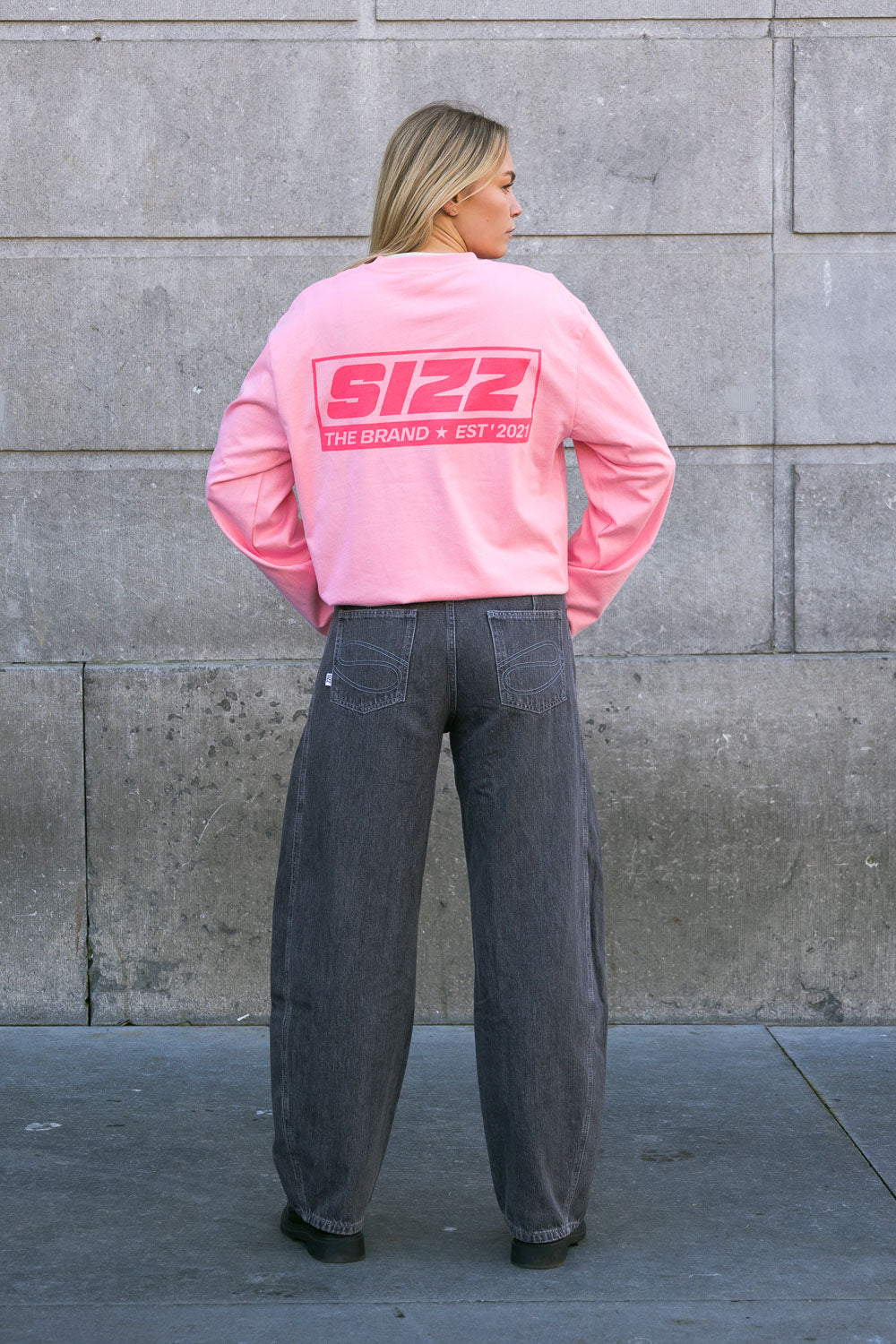 SIZZ Box Longsleeve Pink