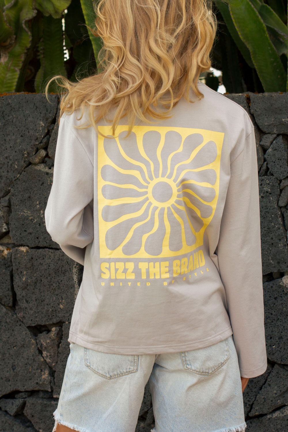 Sea Bloom Longsleeve Grey
