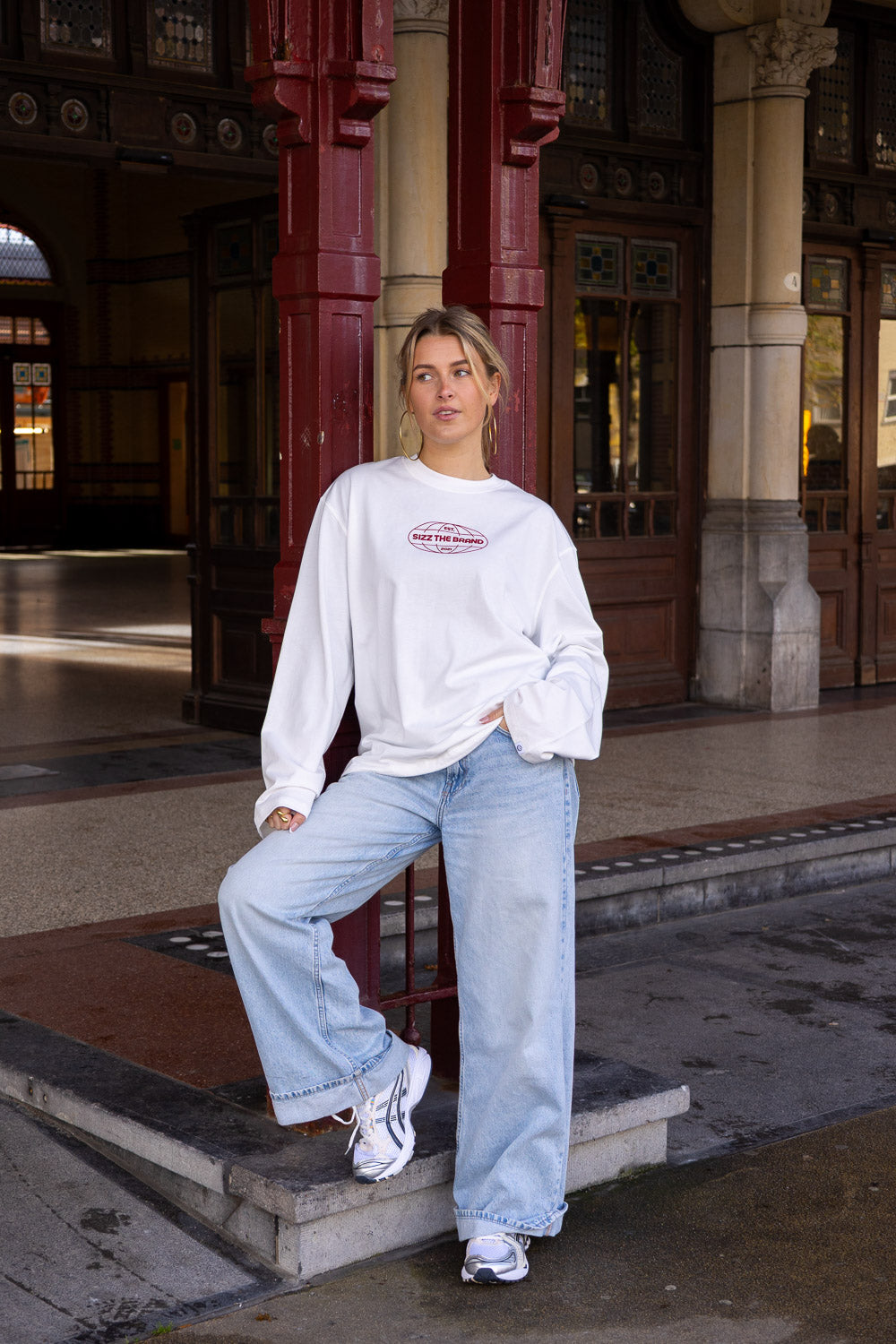 SIZZ Worlweide Langarmshirt Weiß