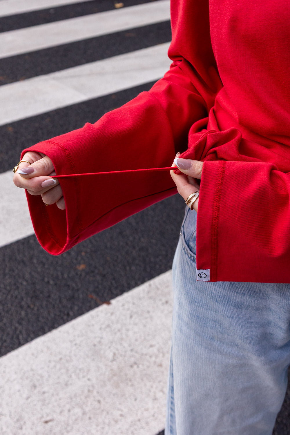 SIZZ Worldwide Langarmshirt rot