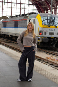 SIZZ Wide Sleeve Top Khaki