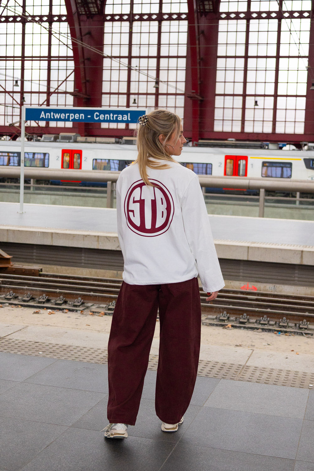 Badge Longsleeve Wit