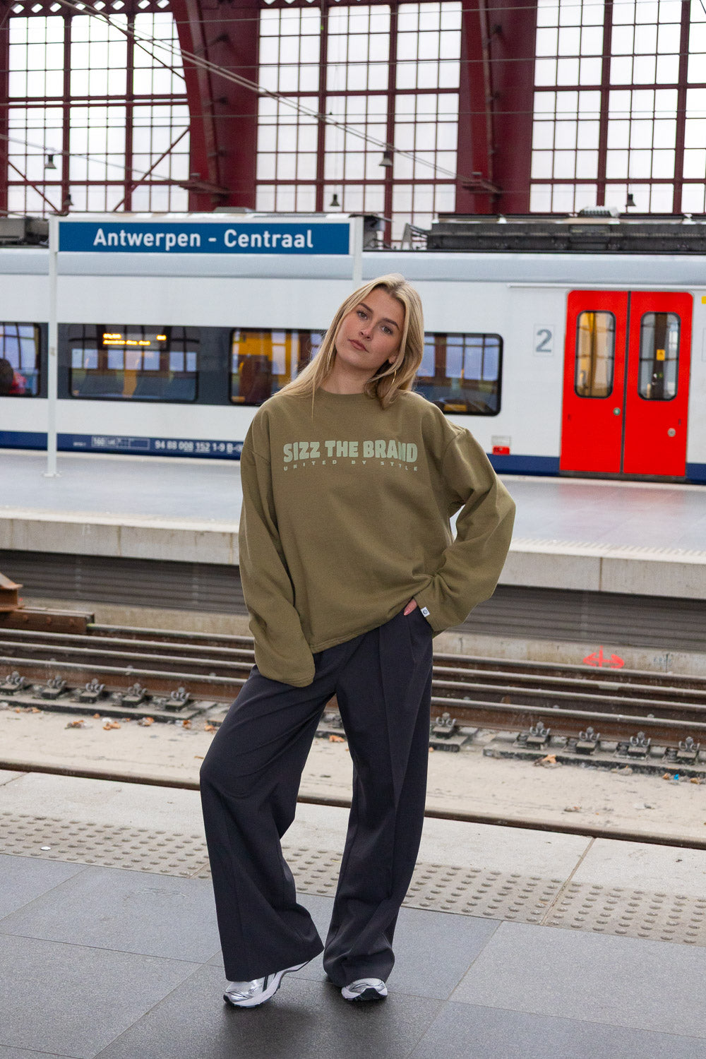 Urban SIZZ THE BRAND Sweater Green