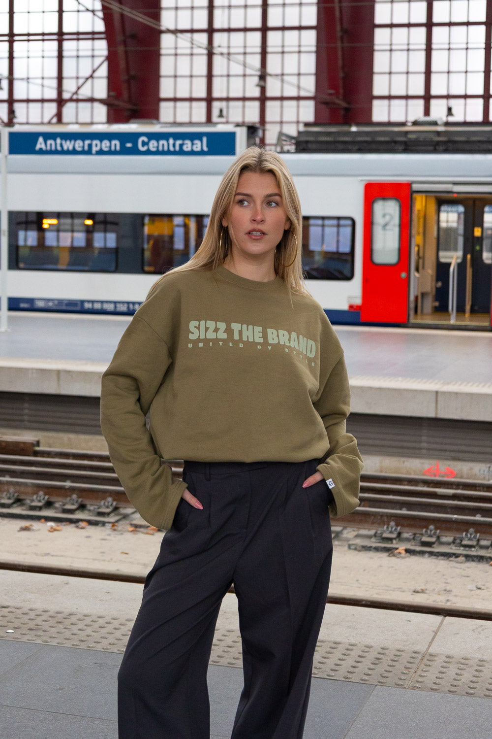 Urban SIZZ THE BRAND Sweater Green
